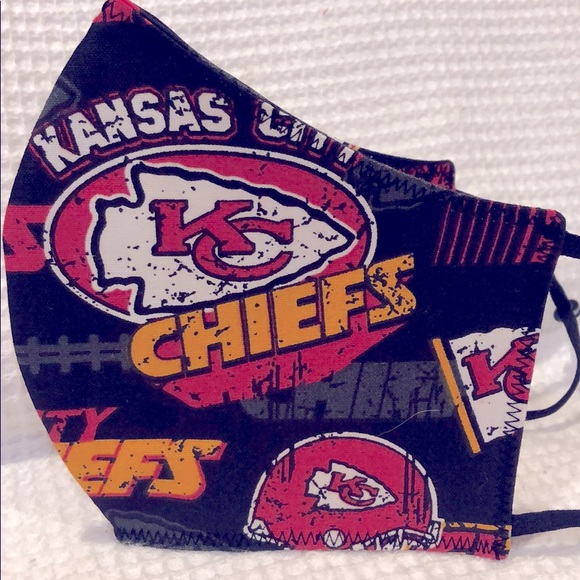 Black KC Chiefs face mask